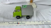 Metal box truck toy