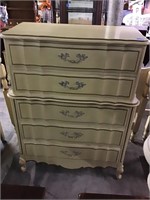 French Provincial chest 38x19x50