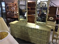 French Provincial triple dresser w/twin mirrors