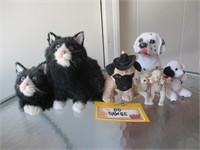 Assorted Pet Figures