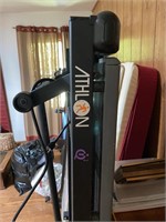 Athlon iQ2 Professional Treadmill