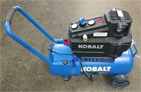 Kobalt 8 gal 150 psi air compressor (bad wheel)