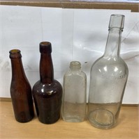 4 Vintage Bottles / Two Brown Two Clear