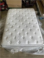 Queen mattress dirty 12 inch