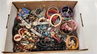 Men’s and Women’s Jewellery and accessory lot.