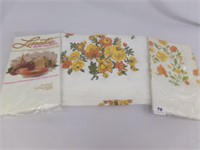 Mid Century Table Cloth & 2 Unopened Paper