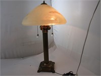 Lampe ancienne sur pied sculpté