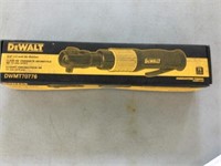 DEWALT 3/8" AIR RATCHET