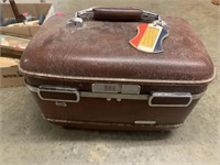 TOURISTA TRAVEL CASE WITH PLASTIC TRAY