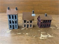 3 MINI METAL ROOFED WOODEN HOUSES