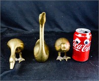 (3) HEAVY BRASS DECORATIVE DUCKS FAMILY