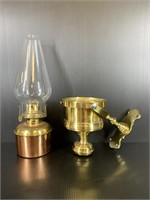 Ship Oil Lamp Gimabled, Swinging, Copper/Brass