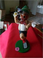 AUTHENTIC STEINBACH SMOKER MUSICAL FIGURINE