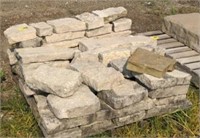 Pallet of misc. landscaping stone/wall block