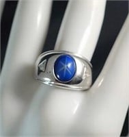 18K Ring with Blue Stone
