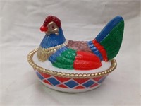 hand painted Westmoreland Hen on Nest 5 1/2" long