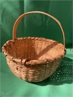 Mid century egg basket