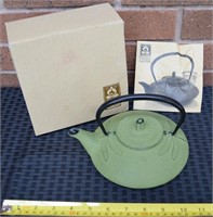 Teavana 19oz Green Dragonfly teapot - new in box