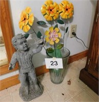 10" glass vase with 4 metal flowers - Garden