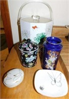 Misc. Decorative items : floral tea mug with lid