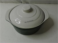 Casserole Dish With Lid