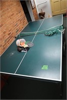 Ping Pong Table w/Accessories-5'x9'x30"H