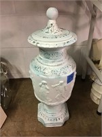 White/green pottery lidded urn