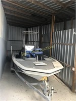 Boat,200 hp motor,trailer,