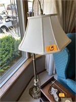 BRASS FLOOR LAMP