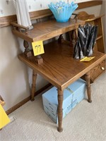 2 TIER SIDE TABLE