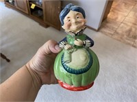 VINTAGE GRAMMA PIN CUSHION