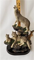 Wolf Family Statue Décor
