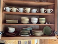 Vietri plates, bowls, mugs - Italy - cute S&P