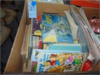 BOX OF VINTAGE CHILDRENS BOOKS LITTLE GOLDEN BOOKS