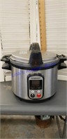 Techniqe pressure cooker. Brand new