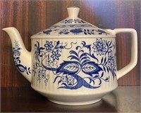 Sadler Blue and White Teapot