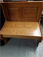 SMALL WOODEN BUTLERS BENCH