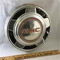 Antique GMC Hubcap (10" Diameter)