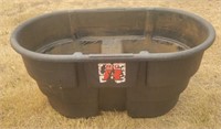 100 Gallon Rubbermaid Water Tank