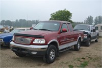 2000 Ford 150 - Triton - V8-- 218200 ks