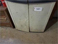 RUBBERMAID 2 DOOR 3 SHELF CABINET