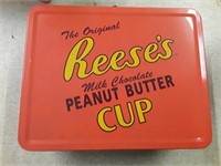 REESES LUNCH BOX