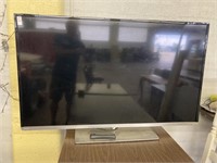 Toshiba 60" TV works