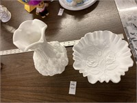 Rose pattern bowl with vase