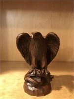 RED MILL BALD EAGLE FIGURINE 5 INCHES TALL