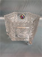 3 FOOTED LEAD CRYSTAL BOWL. 5.5 INCHES FROM
