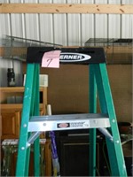 Fiberglass Stepladder