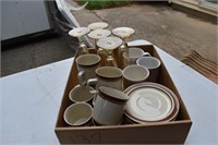 Cups, saucers and glasses