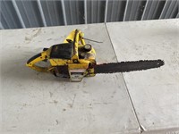 Feather Weight 30 cc Chainsaw