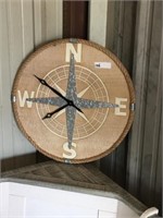 Wood Compass Clock